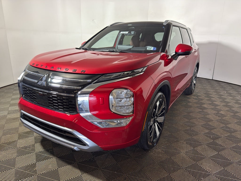 2026 Mitsubishi Outlander SEL in Red Diamond — front three-quarter view